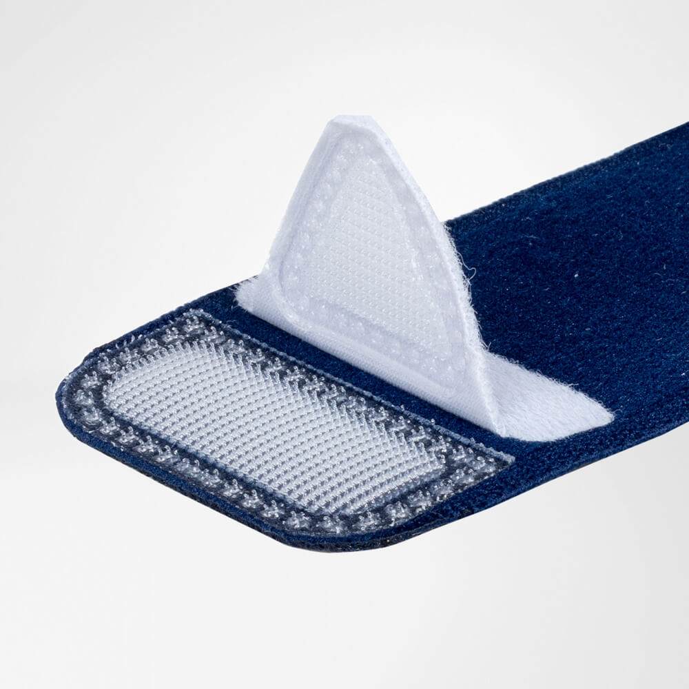 Bauerfeind ManuTrain Wrist Brace strap and fastening detail.